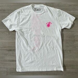 Men’s Court Culture Miami Heat Word Script White Tee T-Shirt Sz L Large NEW